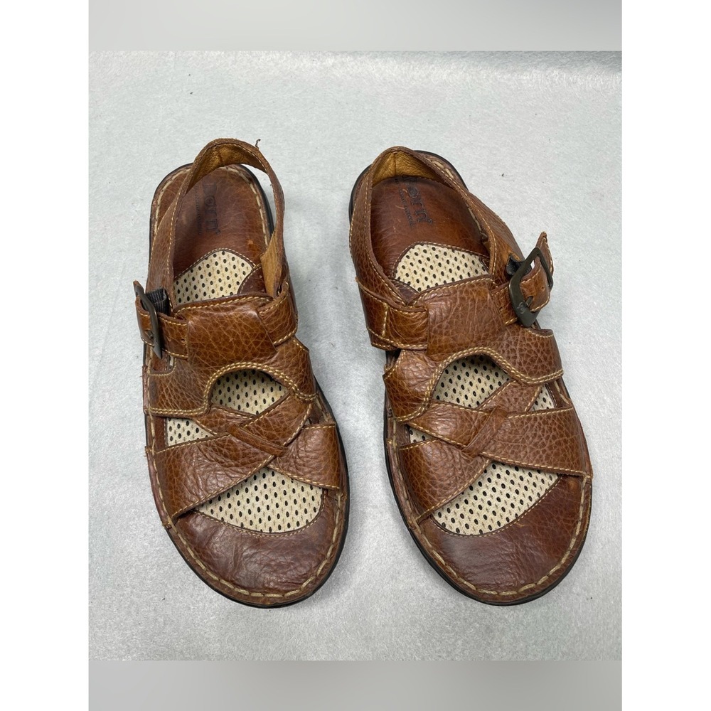 Born Brown Leather Strapped Fisherman Sandals US 7 Buckle